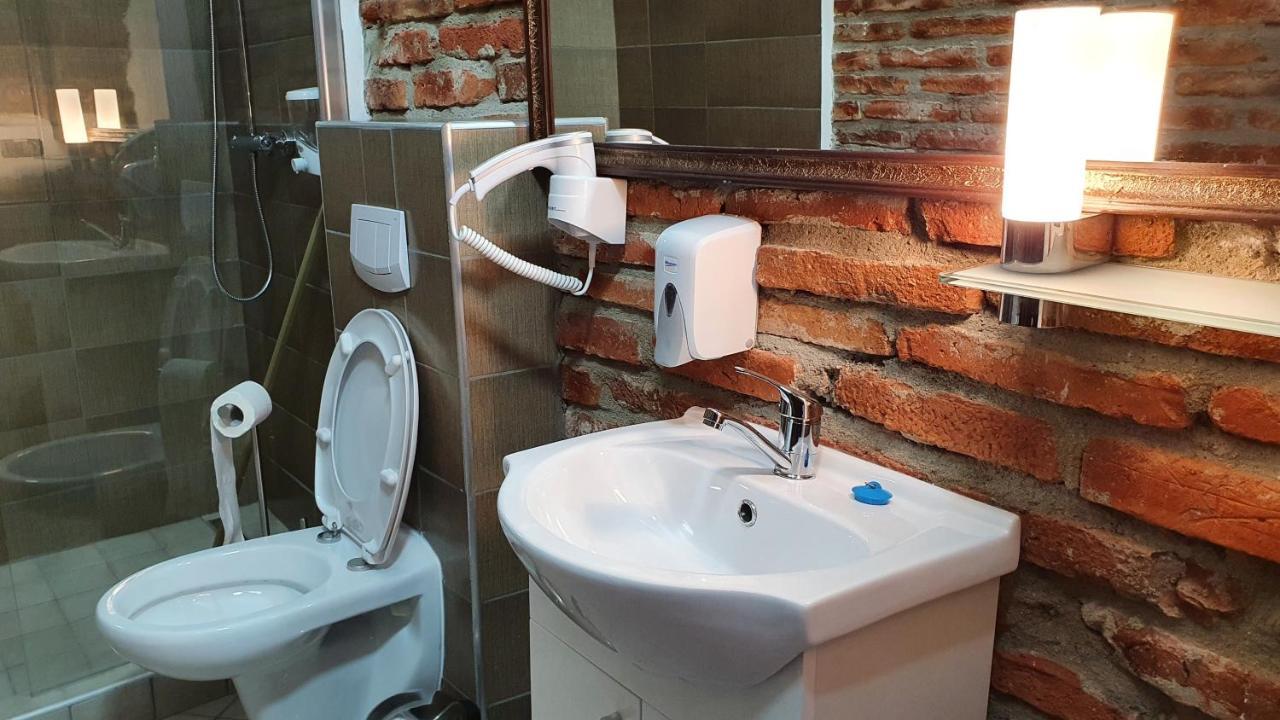 Pensiunea Sada Făgăraş Extérieur photo