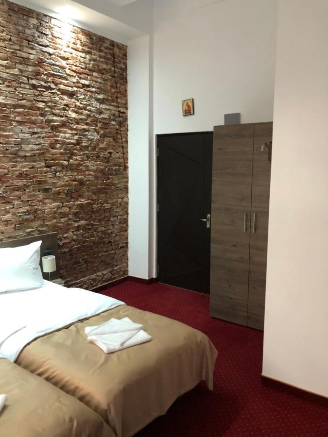 Pensiunea Sada Făgăraş Extérieur photo
