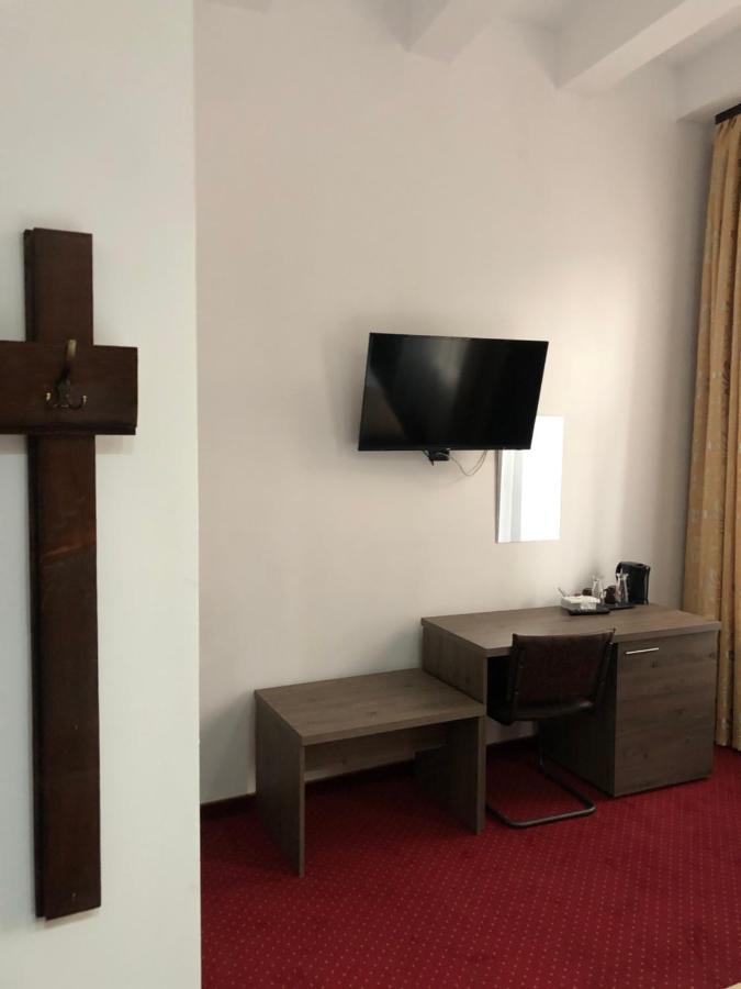 Pensiunea Sada Făgăraş Extérieur photo